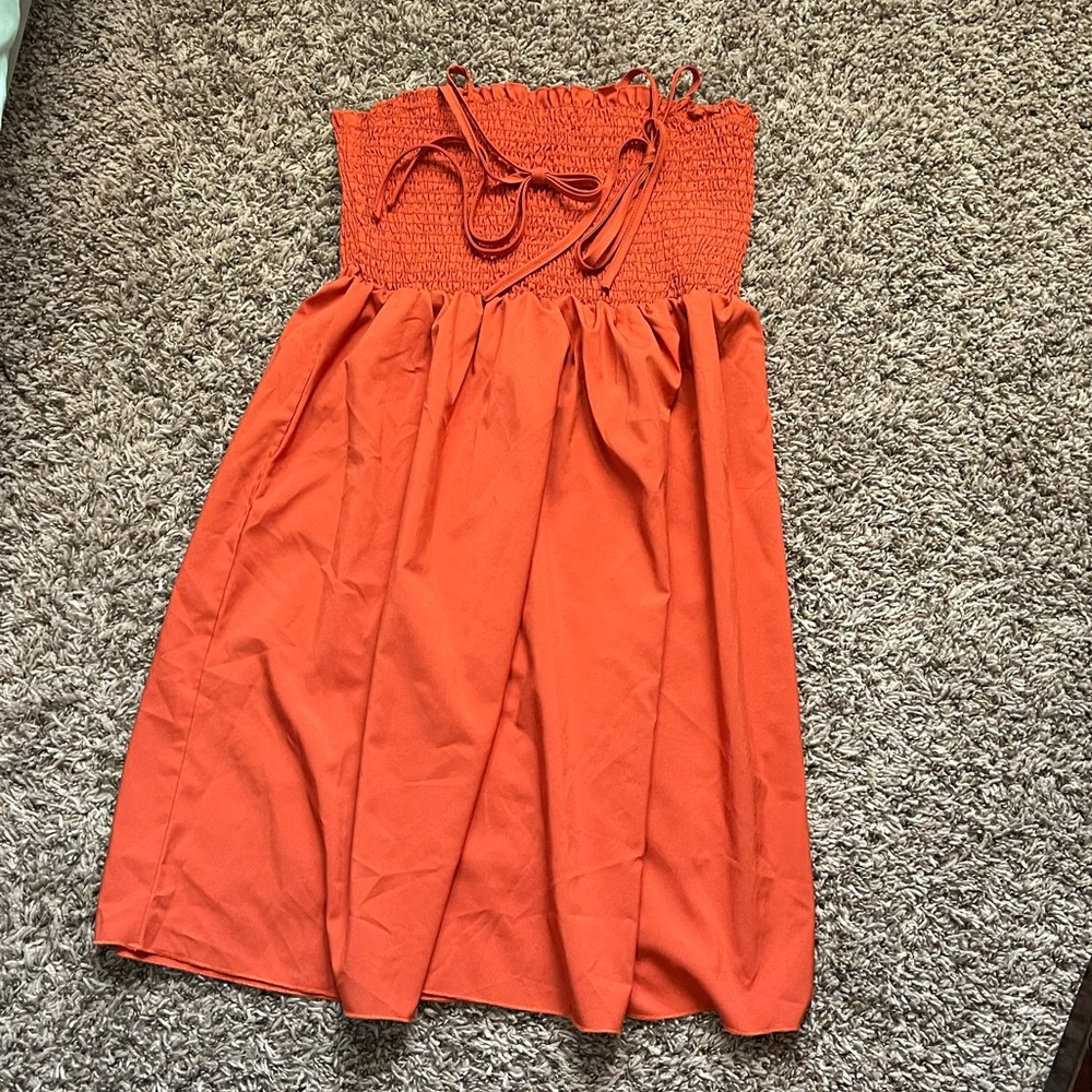 Orange dress
